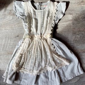 Mae lip rose dress size 4T